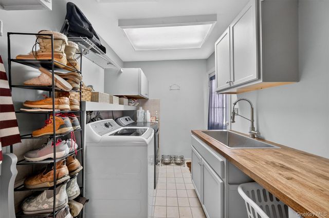 8 Peach Road, Mahopac, NY 10541