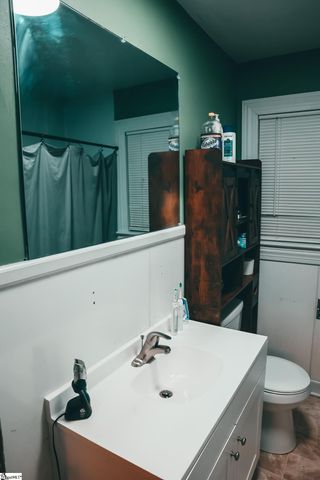 109 S Greenwood Avenue, Ware Shoals, SC 29692