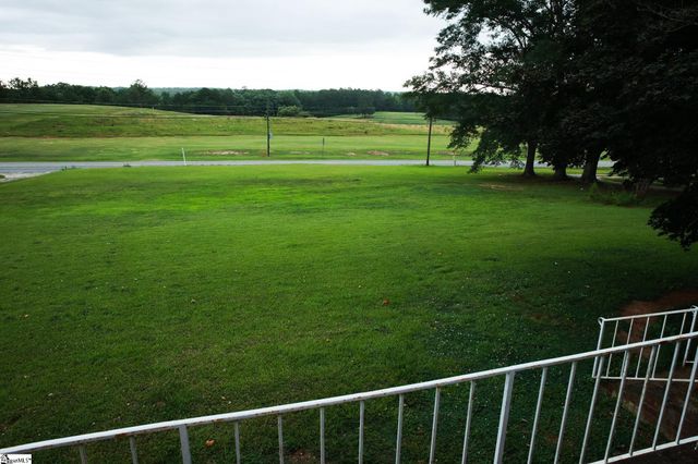 109 S Greenwood Avenue, Ware Shoals, SC 29692