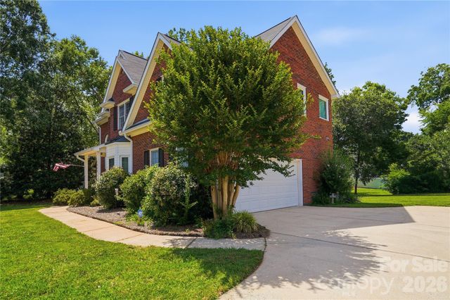 1009 Millwright Lane, Matthews, NC 28104