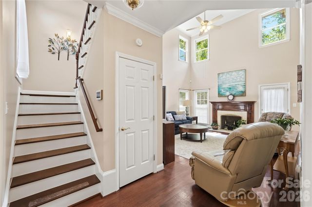 1009 Millwright Lane, Matthews, NC 28104