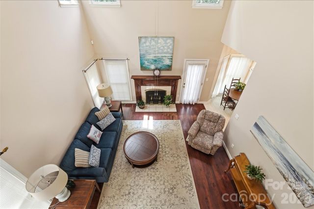 1009 Millwright Lane, Matthews, NC 28104