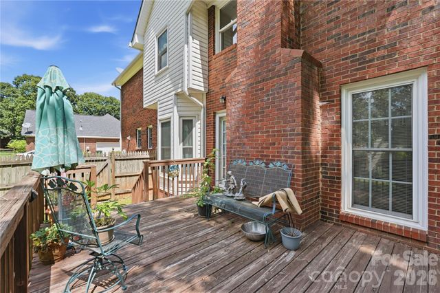 1009 Millwright Lane, Matthews, NC 28104