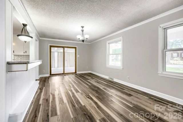 221 Eden Circle, Pineville, NC 28134
