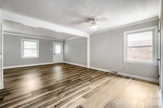 221 Eden Circle, Pineville, NC 28134