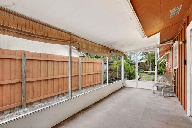 2387 NE 16th Court, Jensen Beach, FL 34957