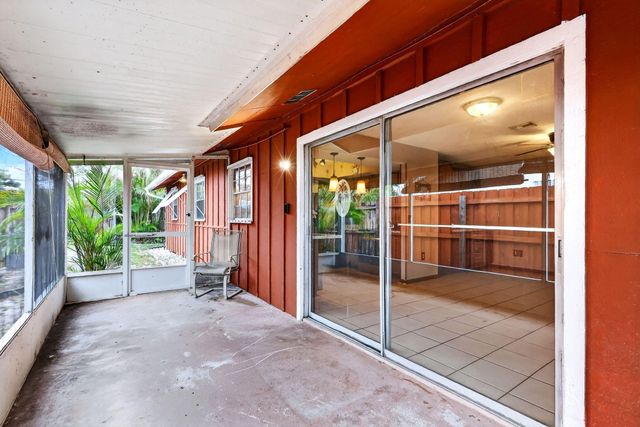 2387 NE 16th Court, Jensen Beach, FL 34957