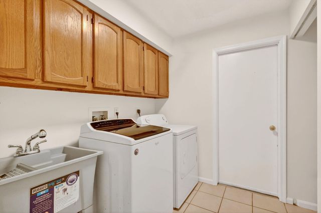 2387 NE 16th Court, Jensen Beach, FL 34957