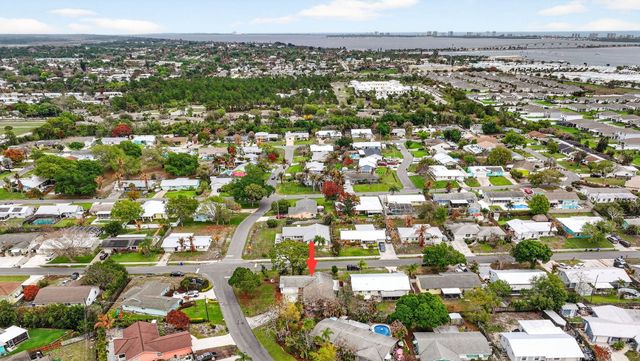 2387 NE 16th Court, Jensen Beach, FL 34957