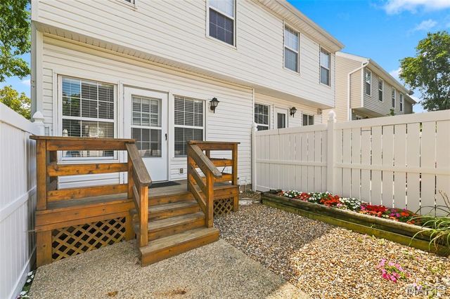 16561 Carriage View Court, Wildwood, MO 63040