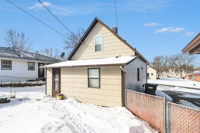 4217 Washington Street NE, Columbia Heights, MN 55421