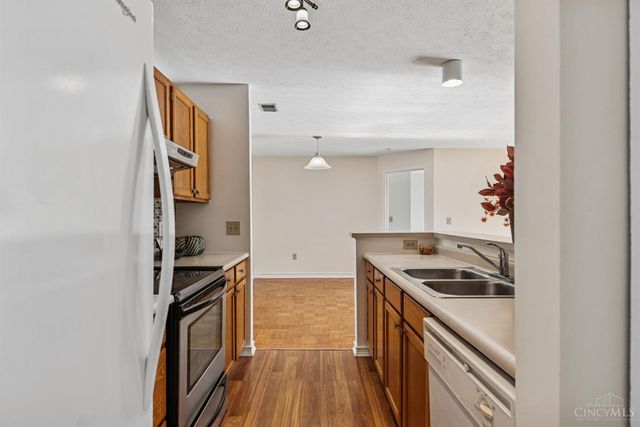 710 Carrington Place, Loveland, OH 45140