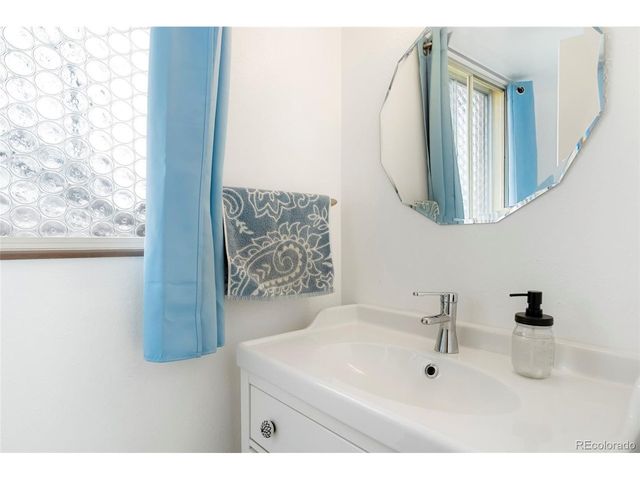 5535 E Custer Pl, Denver, CO 80246