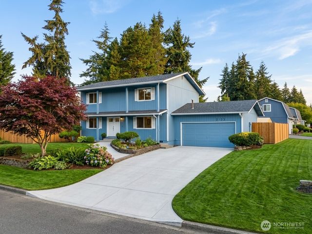 8703 Hawks Glen Loop SE, Olympia, WA 98513