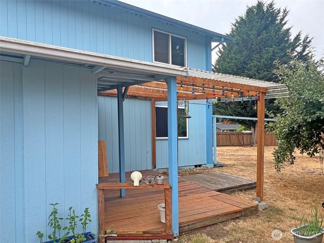 8703 Hawks Glen Loop SE, Olympia, WA 98513