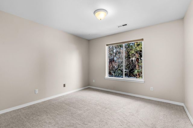 61041 Chamomile Place, Bend, OR 97702