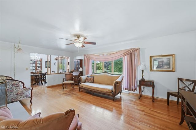 7207 Lee Road NE, Brookfield, OH 44403