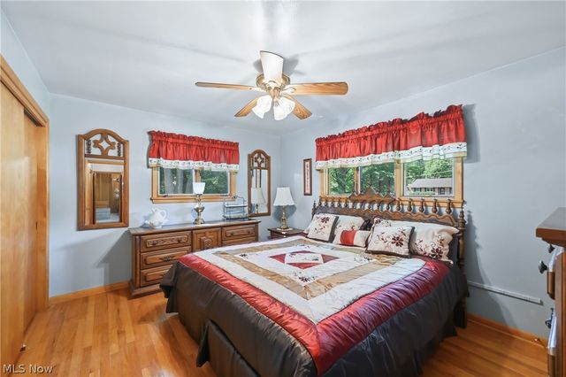 7207 Lee Road NE, Brookfield, OH 44403