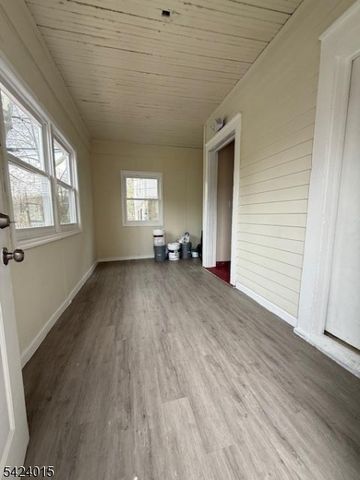 672 Irvine Turner Blvd, Newark City, NJ 07112