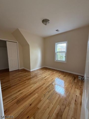 672 Irvine Turner Blvd, Newark City, NJ 07112