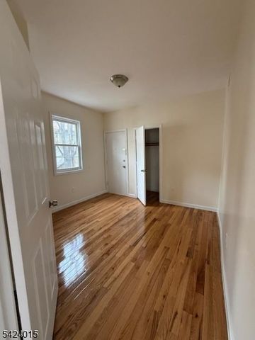 672 Irvine Turner Blvd, Newark City, NJ 07112