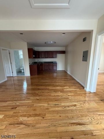 672 Irvine Turner Blvd, Newark City, NJ 07112
