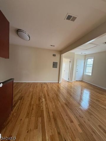 672 Irvine Turner Blvd, Newark City, NJ 07112