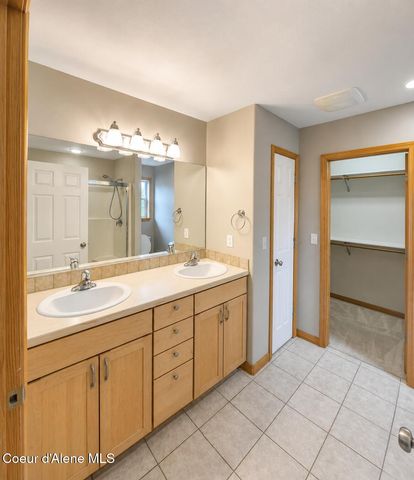 2104 W Evening Star RD, Post Falls, ID 83854