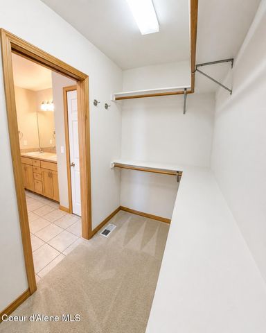 2104 W Evening Star RD, Post Falls, ID 83854