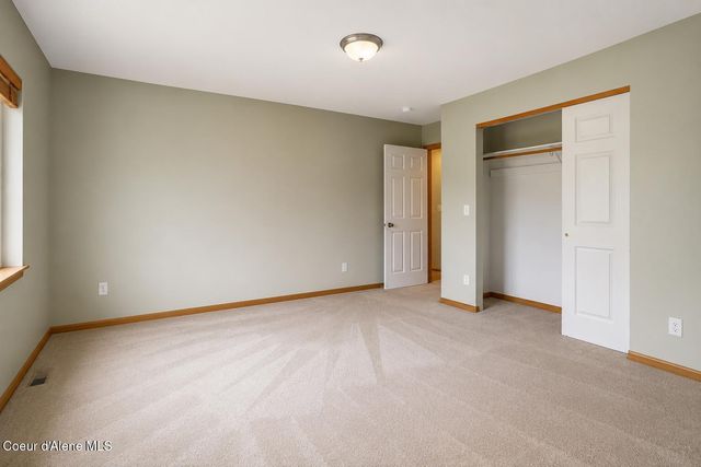 2104 W Evening Star RD, Post Falls, ID 83854