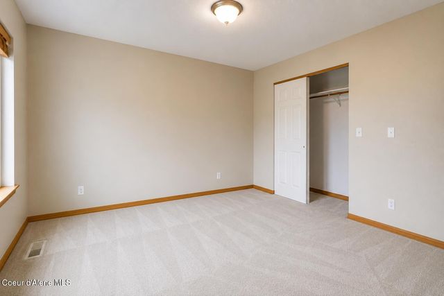 2104 W Evening Star RD, Post Falls, ID 83854