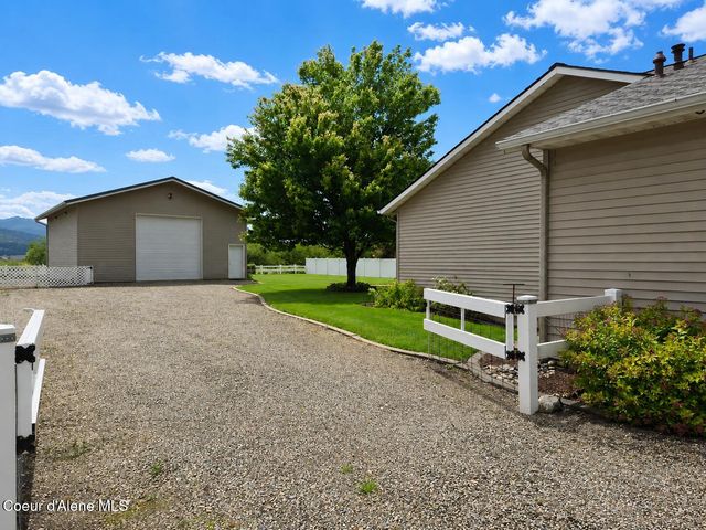 2104 W Evening Star RD, Post Falls, ID 83854