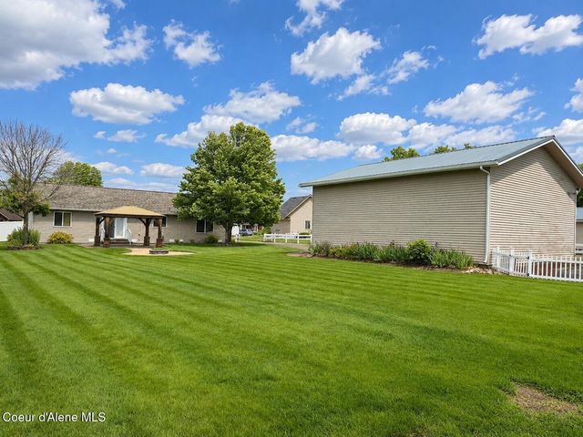2104 W Evening Star RD, Post Falls, ID 83854