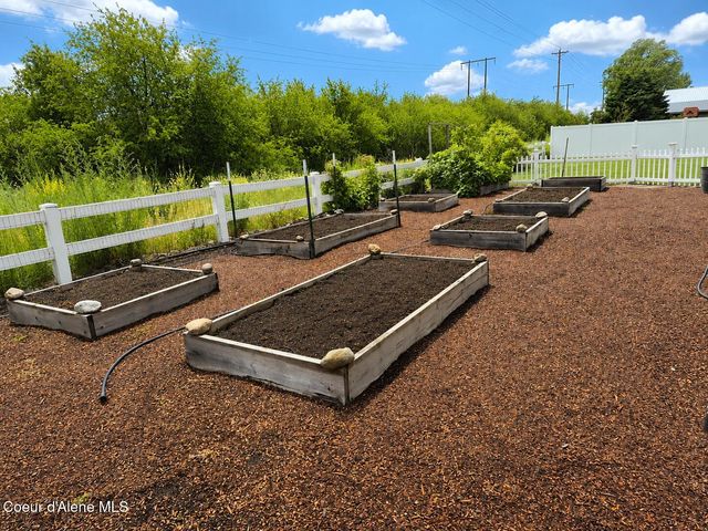 2104 W Evening Star RD, Post Falls, ID 83854