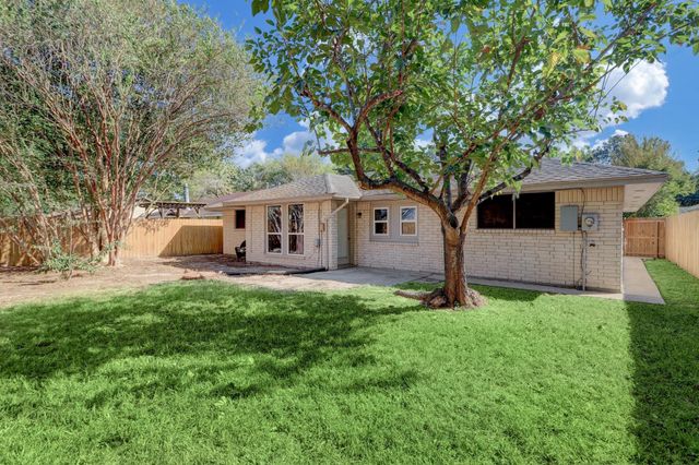 2403 Tinechester Drive, Humble, TX 77339