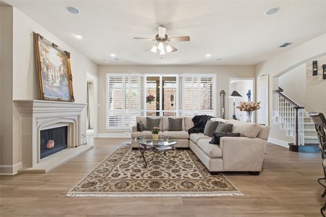 4032 Navarro Way, Frisco, TX 75034