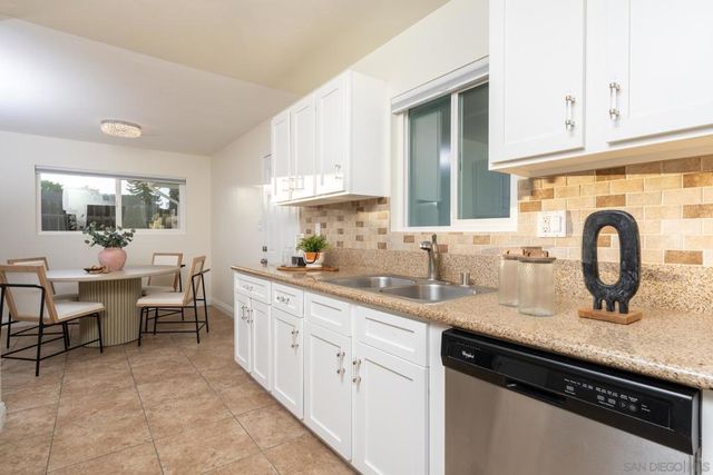 8011 Lake Adlon Drive, San Diego, CA 92119