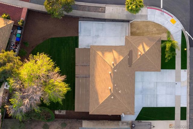 8011 Lake Adlon Drive, San Diego, CA 92119