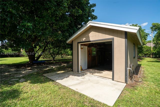 28905 SW 169th Ave, Homestead, FL 33030