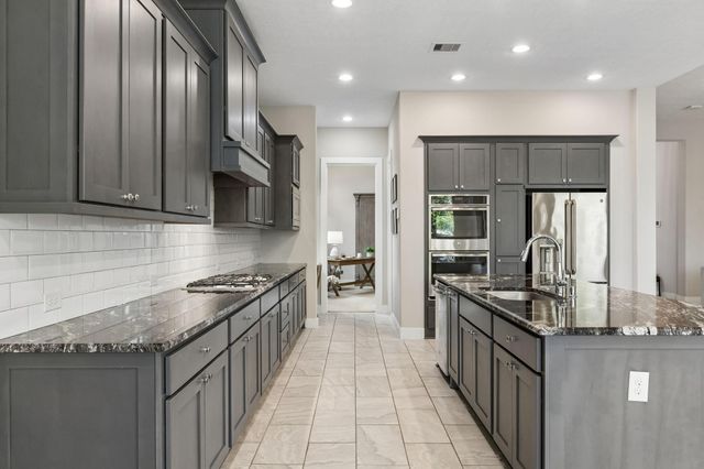 6514 Woodleaf Lake Loop, Katy, TX 77493