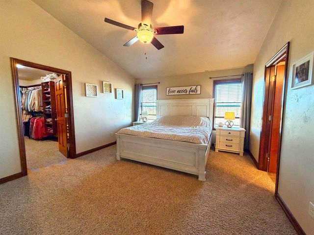 1213 NATURE TRAIL DRIVE, Neenah, WI 54956