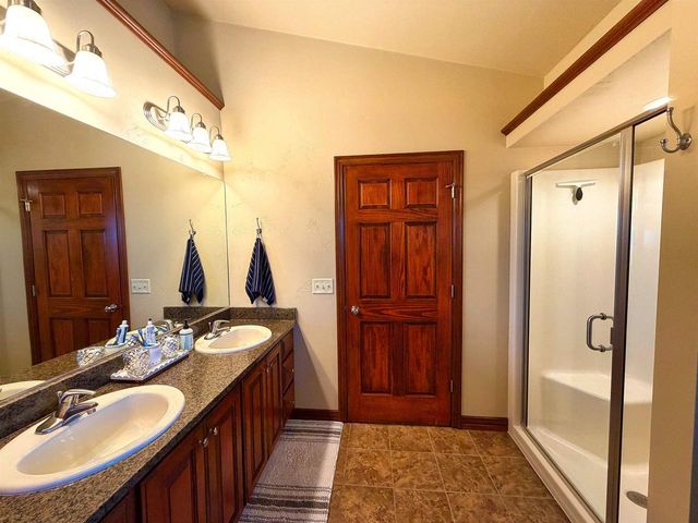 1213 NATURE TRAIL DRIVE, Neenah, WI 54956