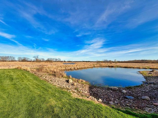 1213 NATURE TRAIL DRIVE, Neenah, WI 54956
