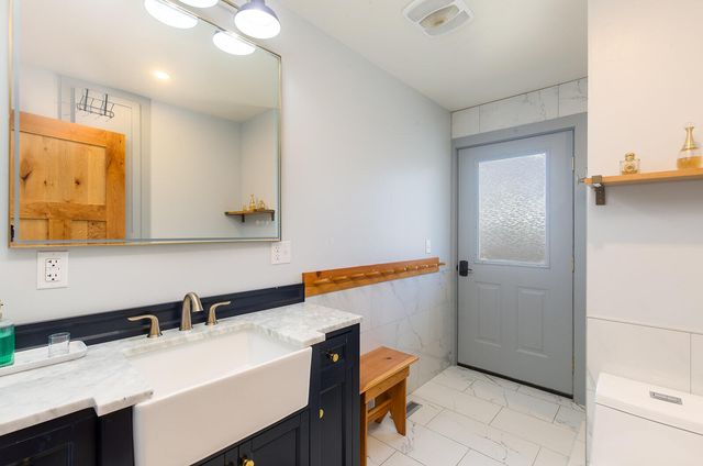 1745 Thelma Street, Fortuna, CA 95540