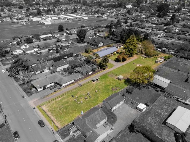 1745 Thelma Street, Fortuna, CA 95540