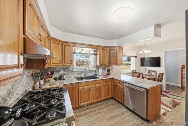 14860 N 253rd Street, Okmulgee, OK 74447