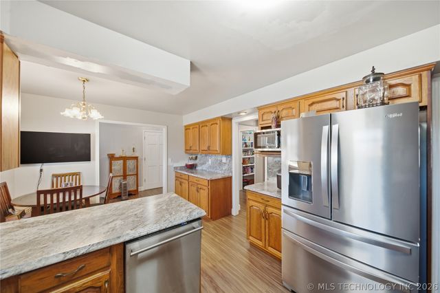 14860 N 253rd Street, Okmulgee, OK 74447