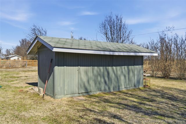 14860 N 253rd Street, Okmulgee, OK 74447