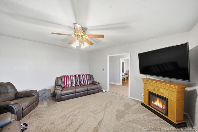 14860 N 253rd Street, Okmulgee, OK 74447