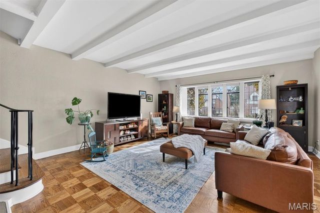 539 Donne Avenue, University City, MO 63130